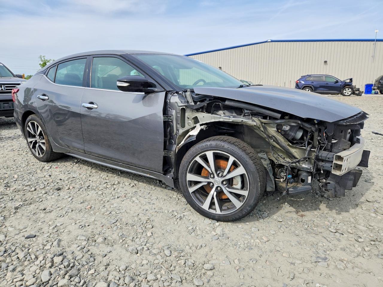 2017 Nissan Maxima 3.5 Sv - Image 4