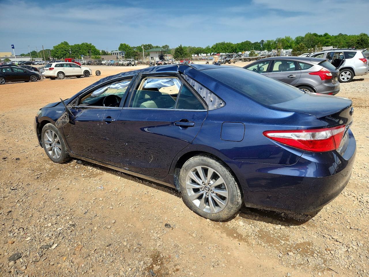 2015 Toyota Camry Hybrid Xle - Фото 2