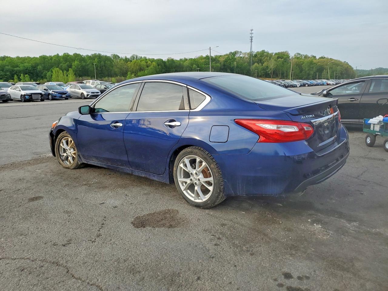 2016 Nissan Altima 2.5 Sr - Фото 2