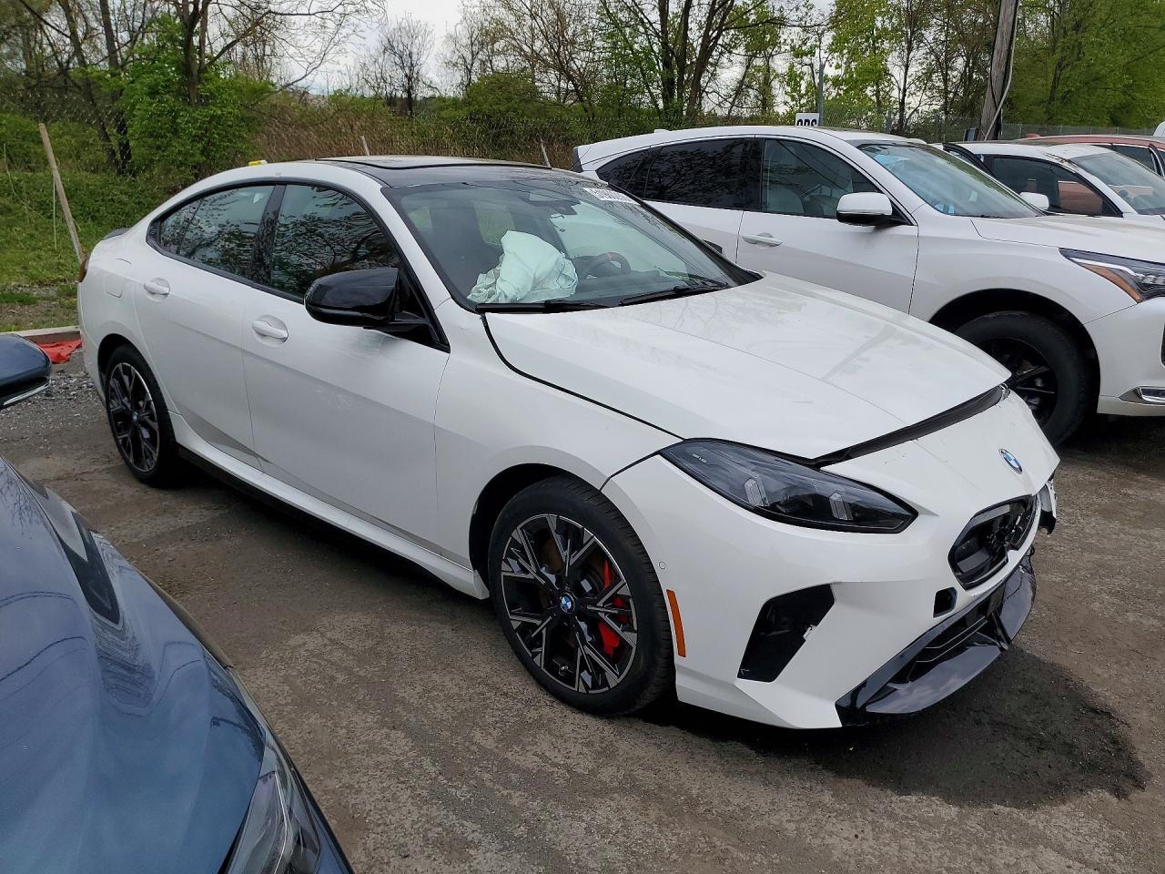 2025 BMW M235Xi - Image 4