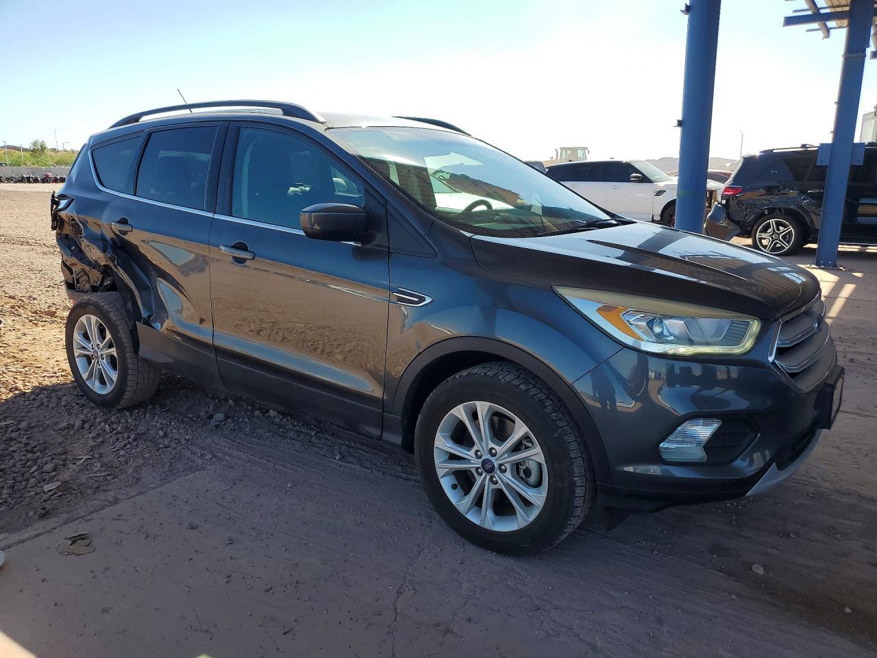 2018 Ford Escape Sel - Image 4