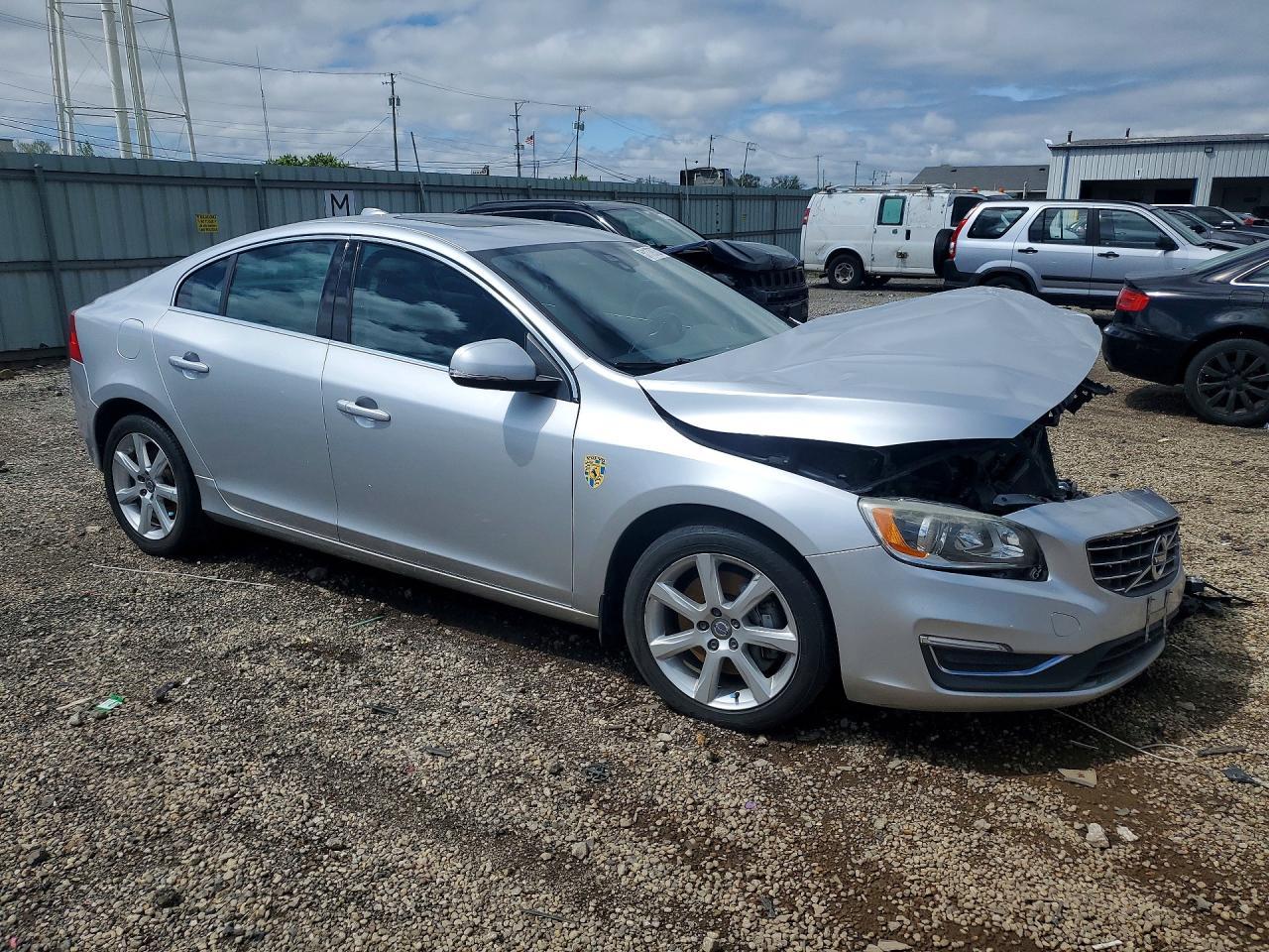 2016 Volvo S60 Premier - Фото 4