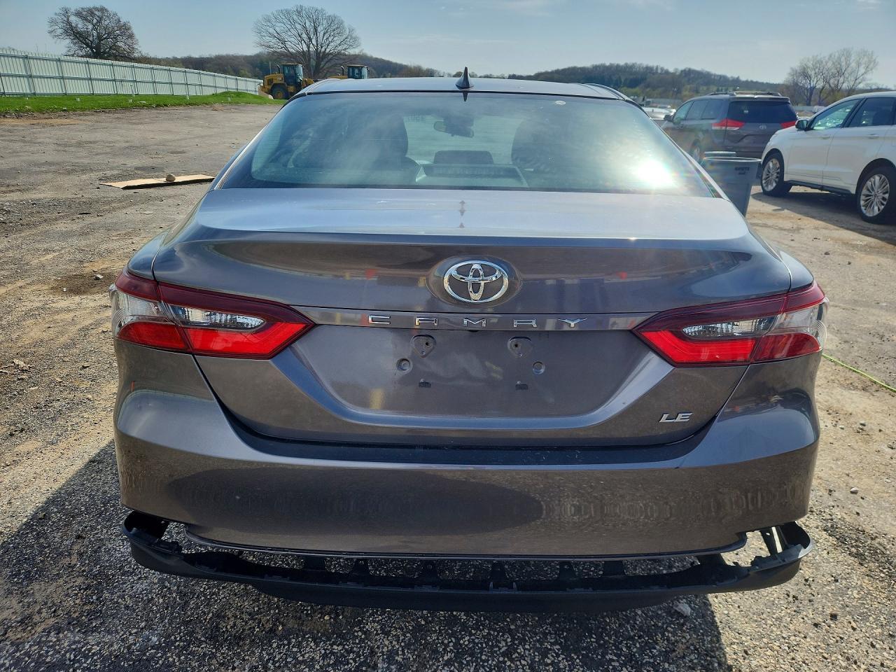 2021 Toyota Camry Le - Image 6