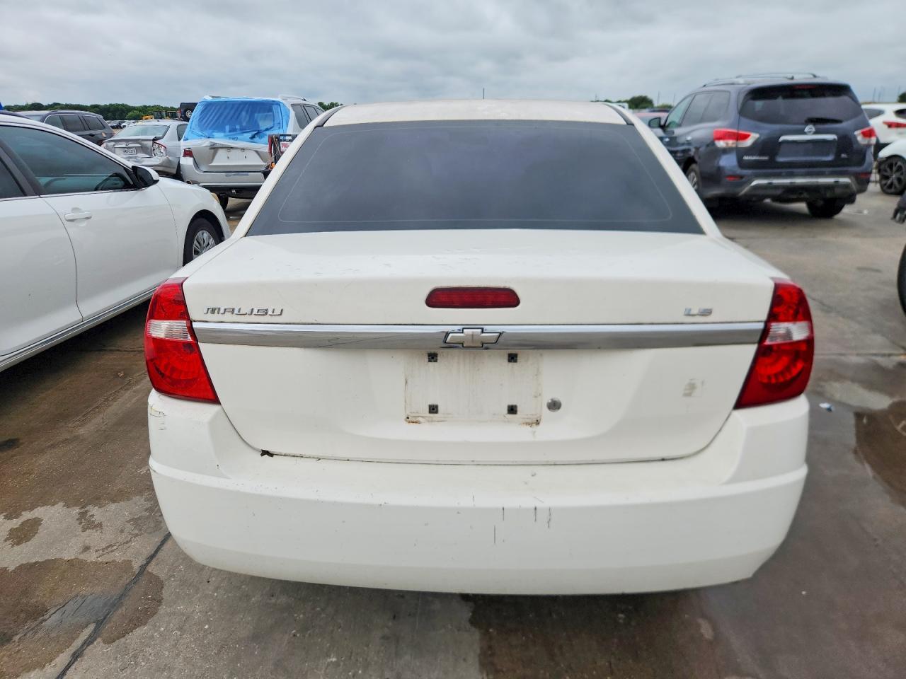 2008 Chevrolet Malibu Ls - Image 6