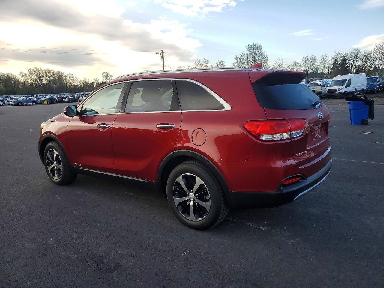 2016 Kia Sorento Ex V6 - Image 2