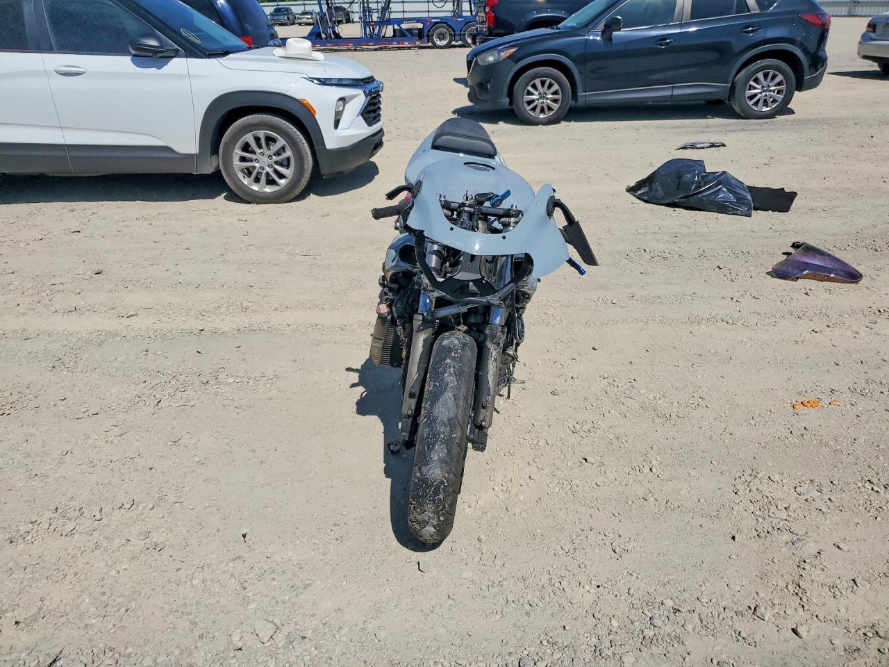 2003 Suzuki Gsx-R600 - Фото 2