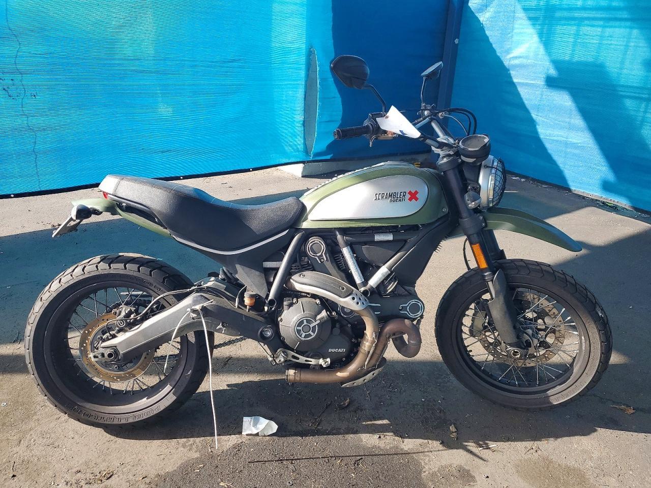 2016 Ducati Scrambler 800