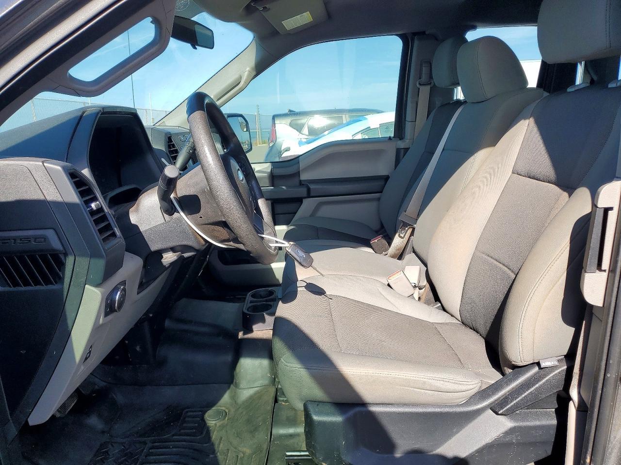 2015 Ford F150 Super Cab - Фото 7