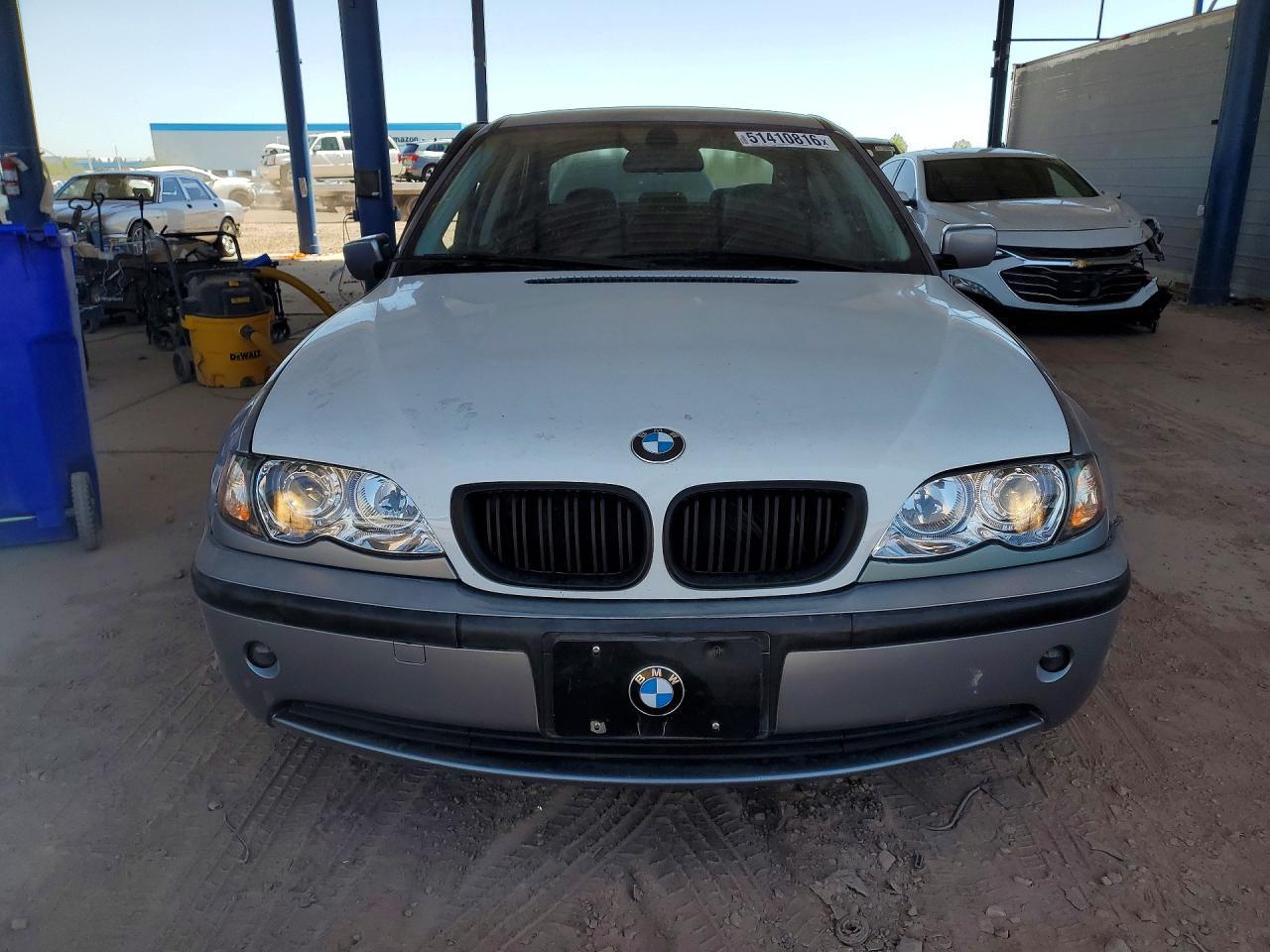 2005 BMW 325 I - Image 5
