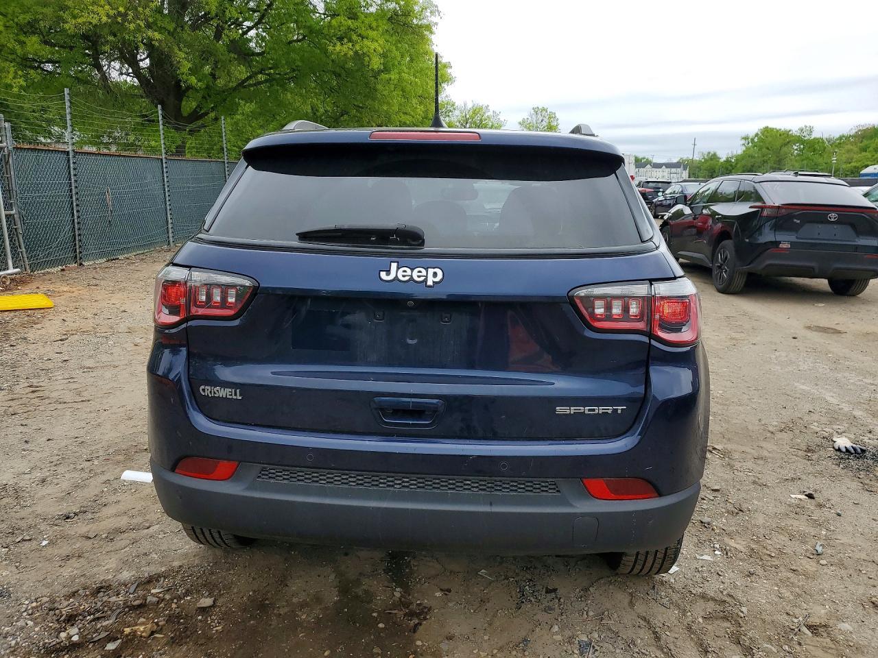2017 Jeep Compass Sport - Image 6