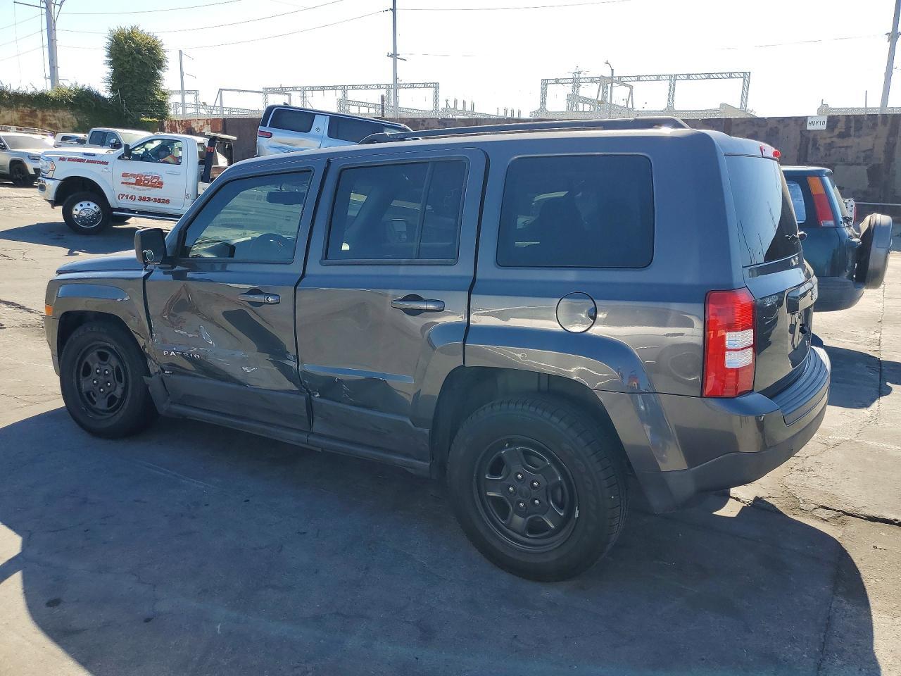 2016 Jeep Patriot Sport - Image 2