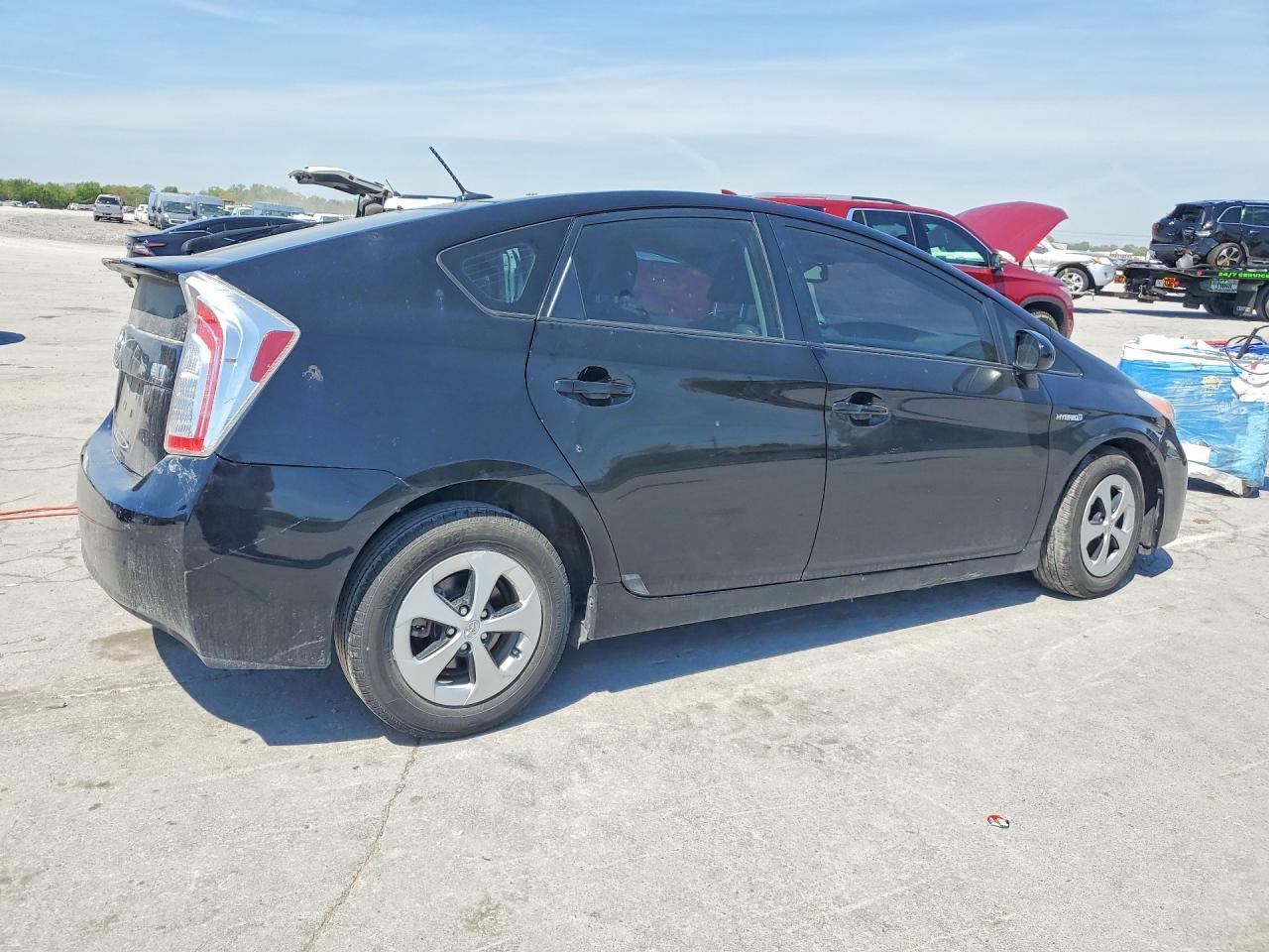 2012 Toyota Prius Four - Фото 3