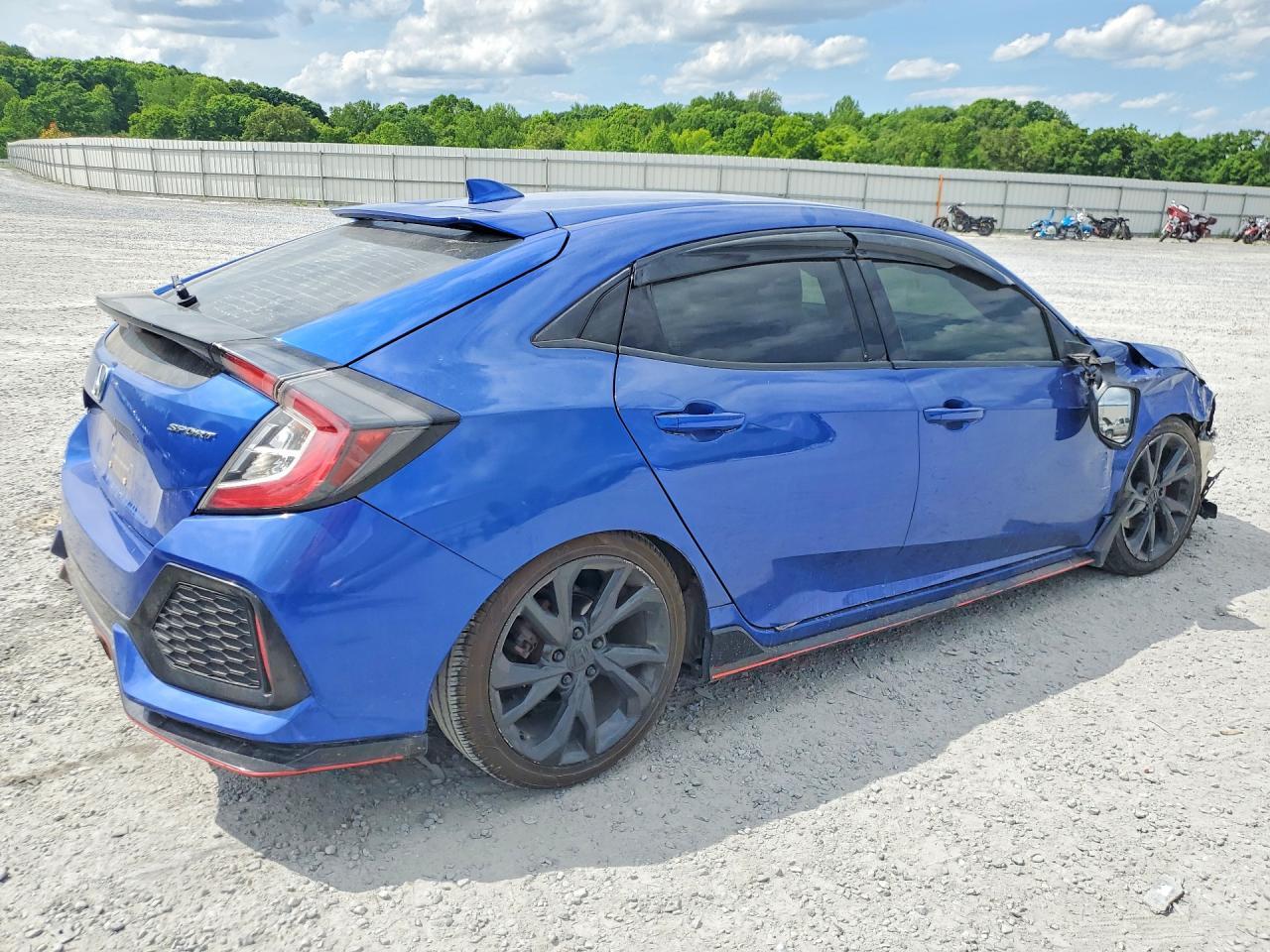 2017 Honda Civic Sport - Фото 3