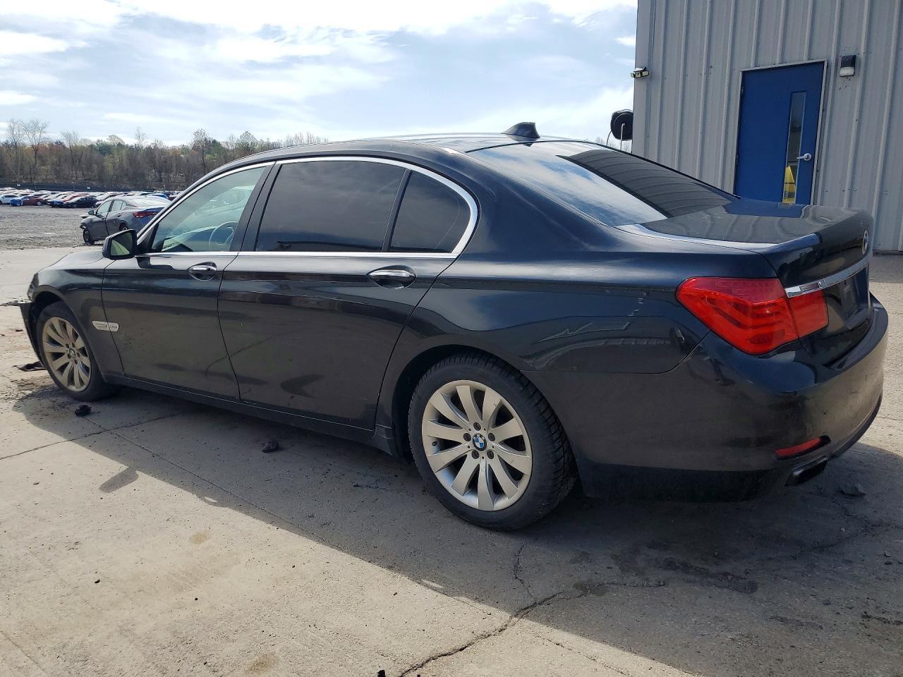 2010 BMW 750 Li xDrive - Фото 2
