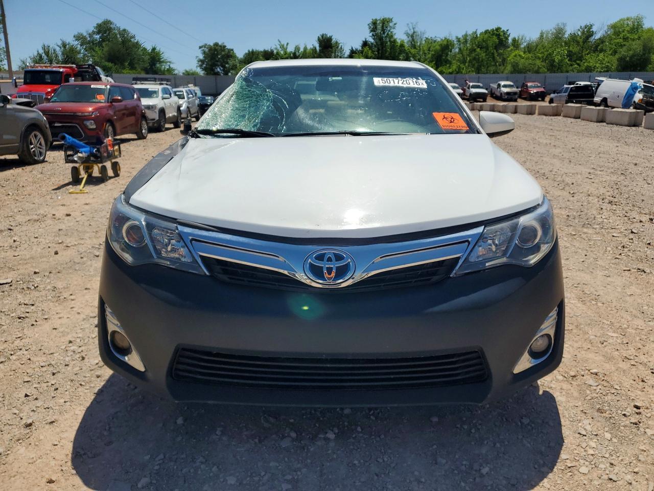 2012 Toyo Camry - Image 5