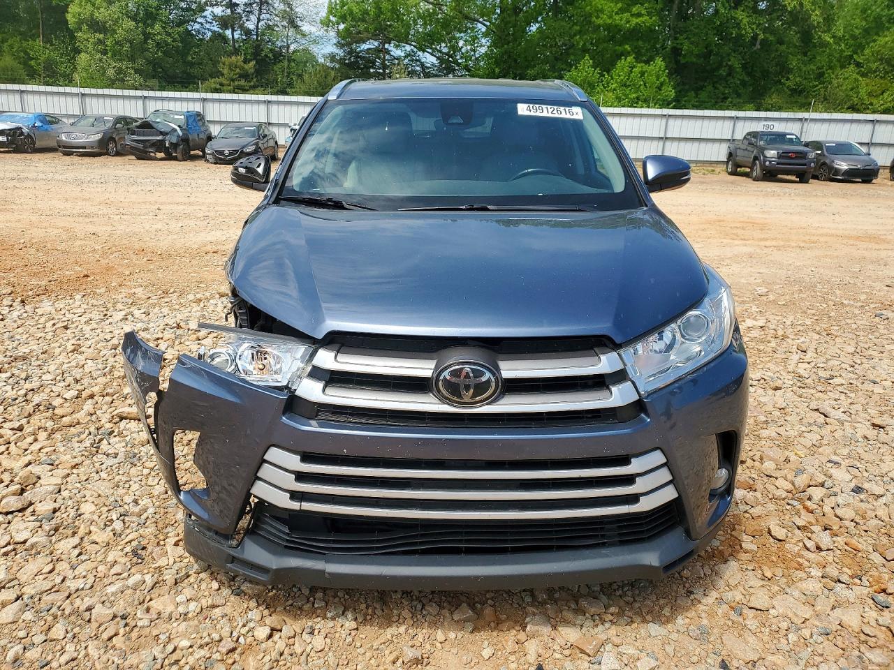 2019 Toyota Highlander Xle - Image 5