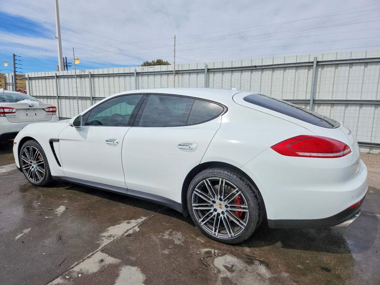 2015 Porsche Panamera Turbo - Фото 2
