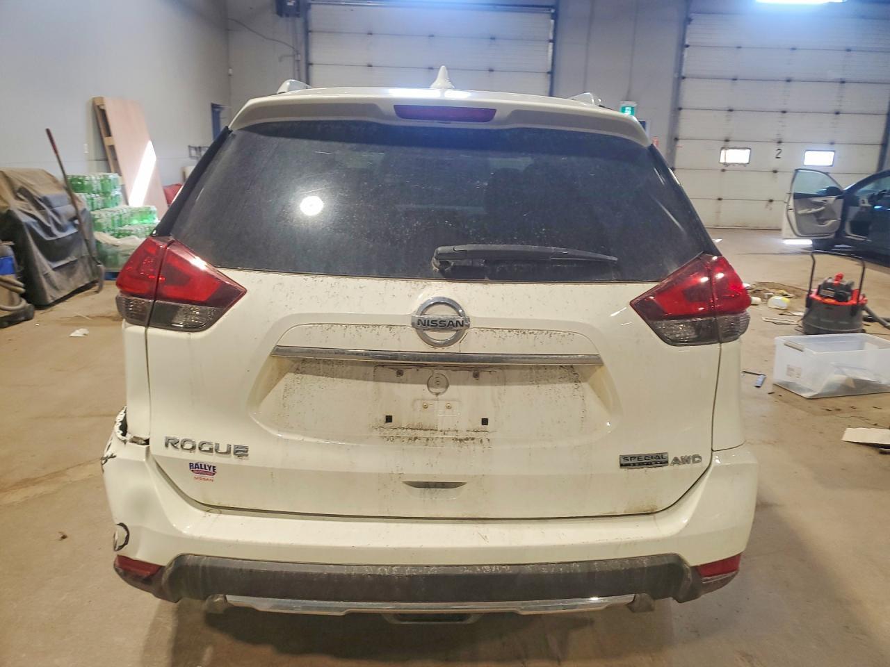2020 Nissan Rogue S - Фото 6