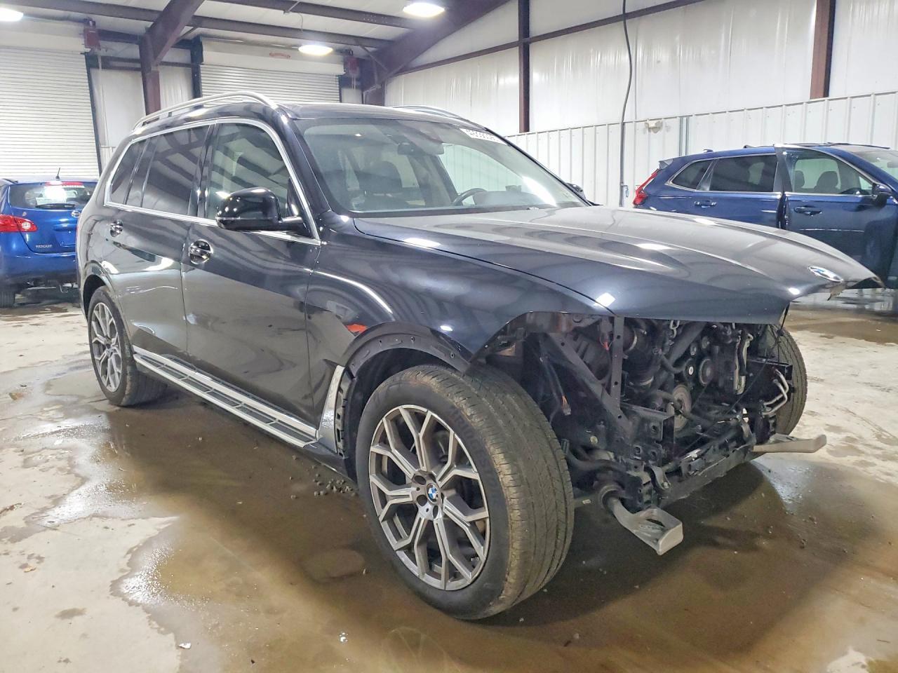 2022 BMW X7 xDrive40I - Фото 4