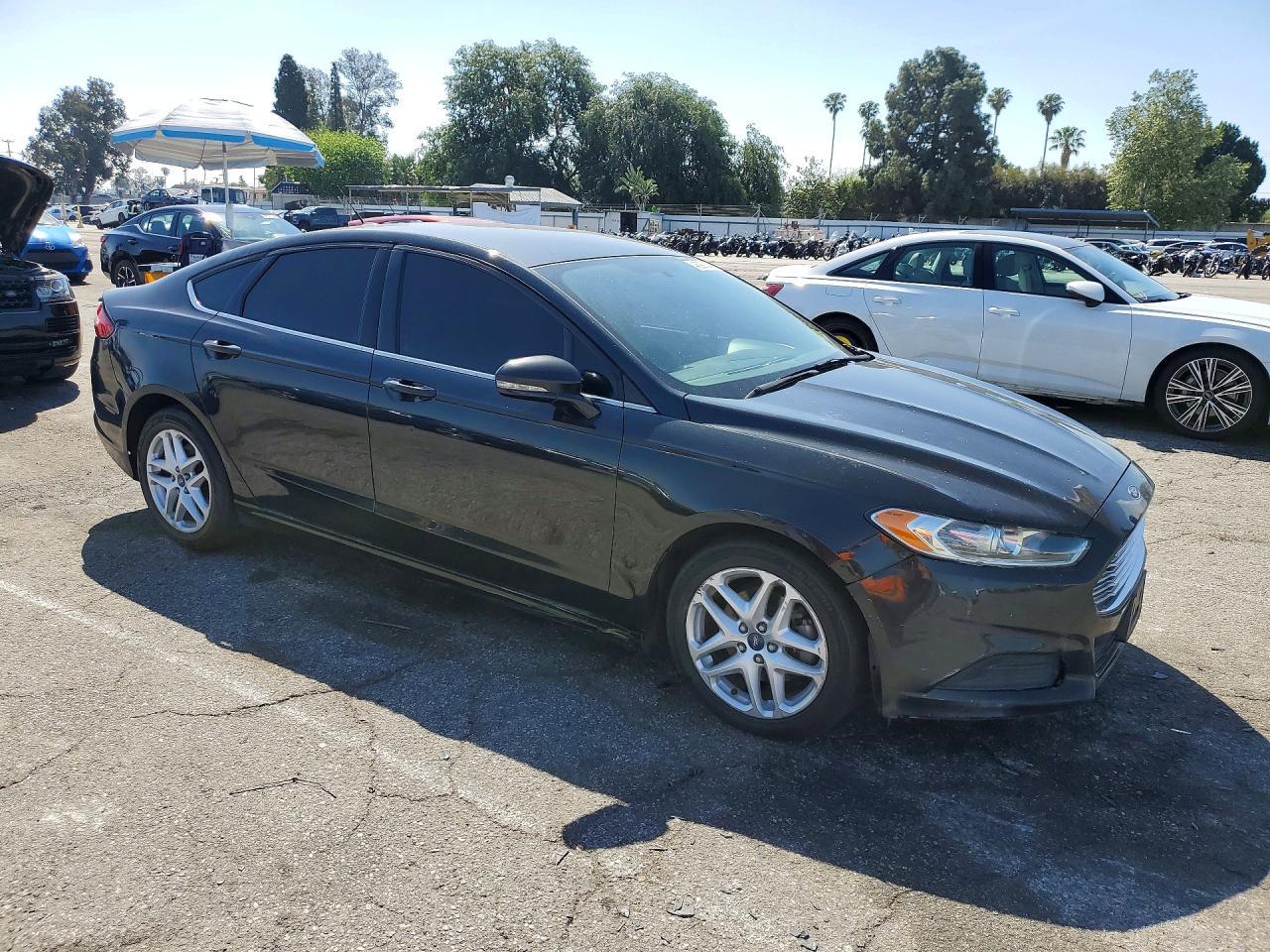 2015 Ford Fusion Se - Image 4