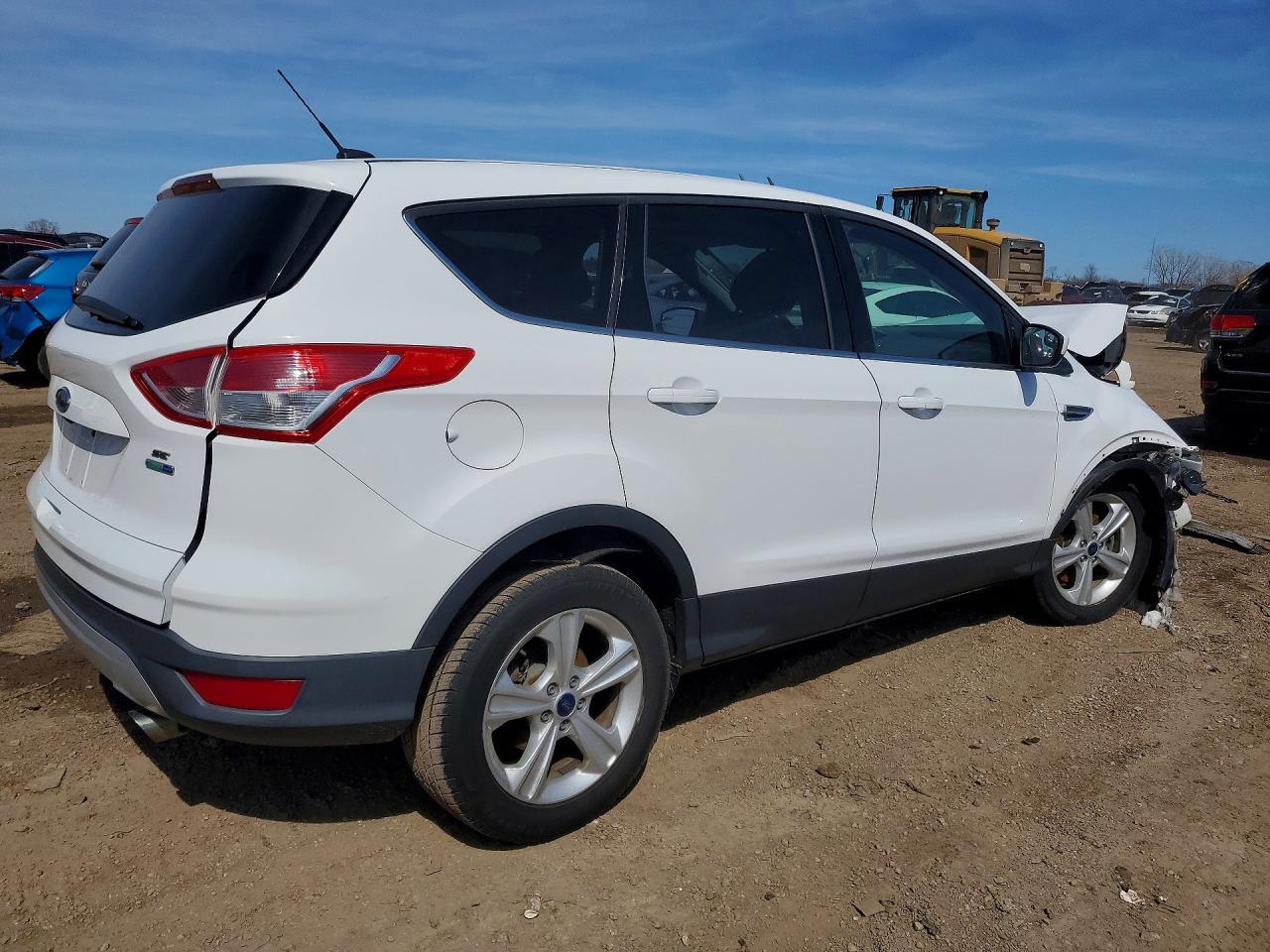 2014 Ford Escape Se - Image 3