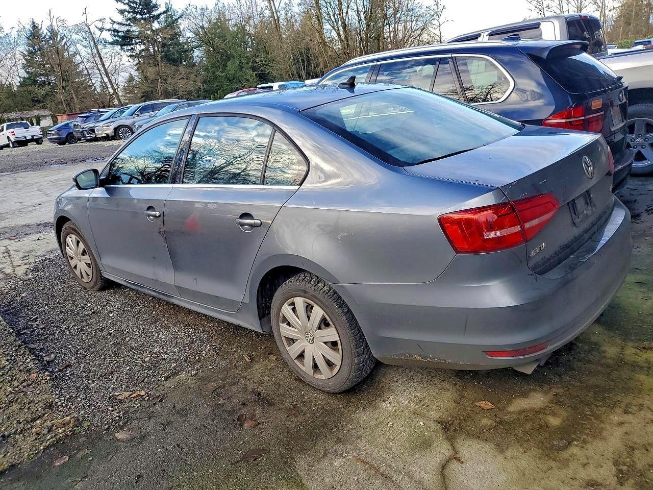 2015 Volkswagen Jetta Se - Image 2