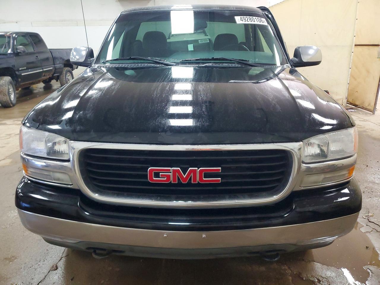 2002 GMC New Sierra K1500 - Фото 5
