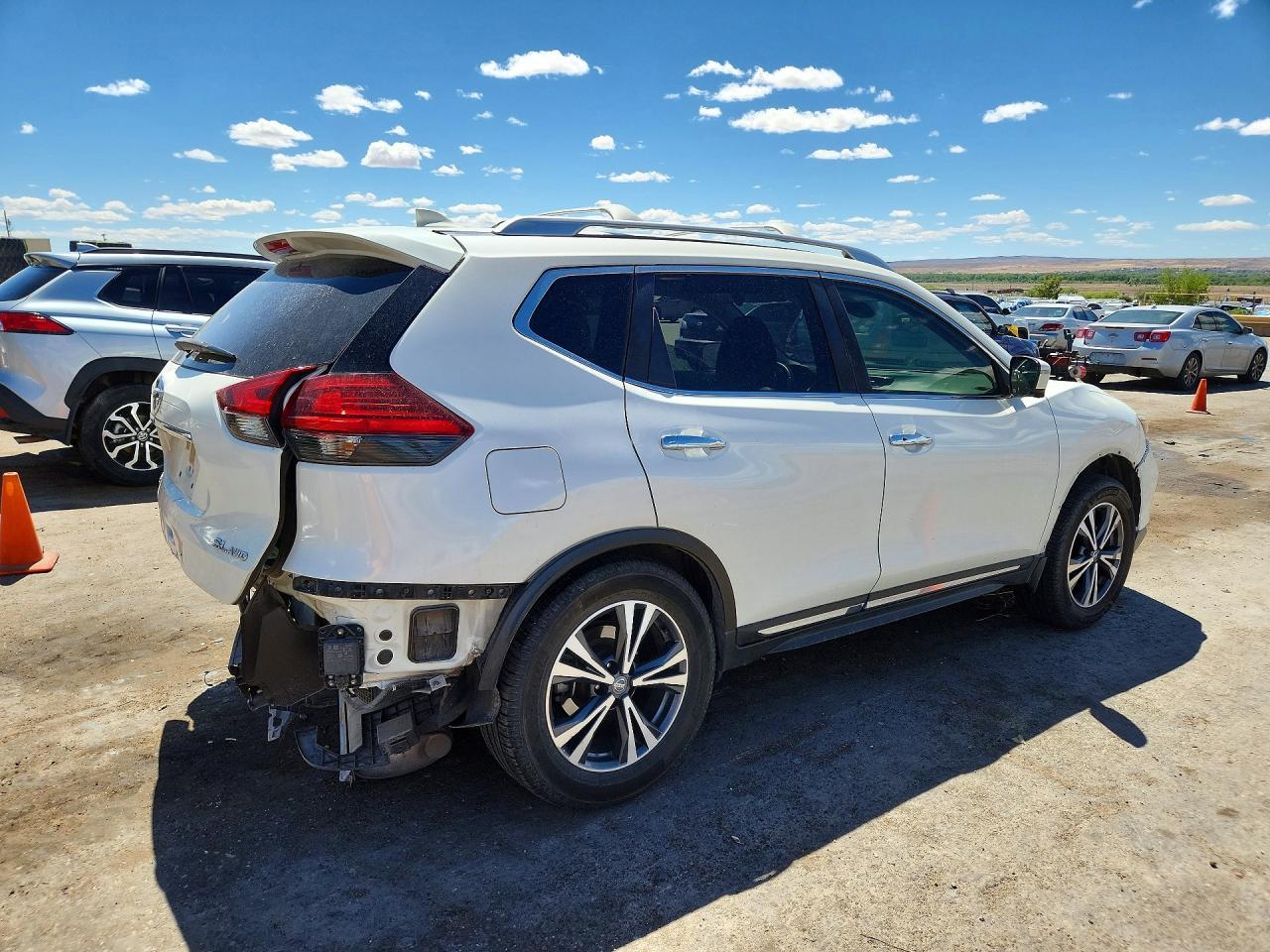 2017 Nissan Rogue Sl - Фото 3