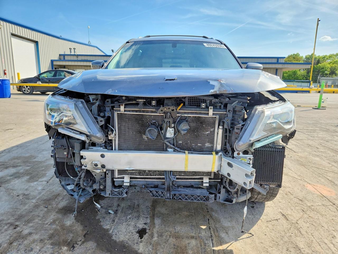 2019 Nissan Pathfinder Platinum - Фото 5