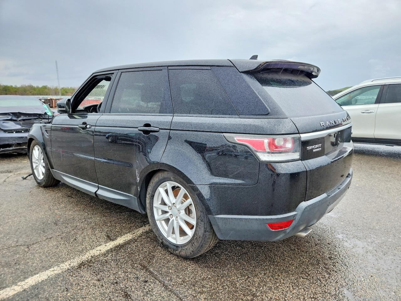 2016 Land Rover Range Rover Sport Se - Image 2