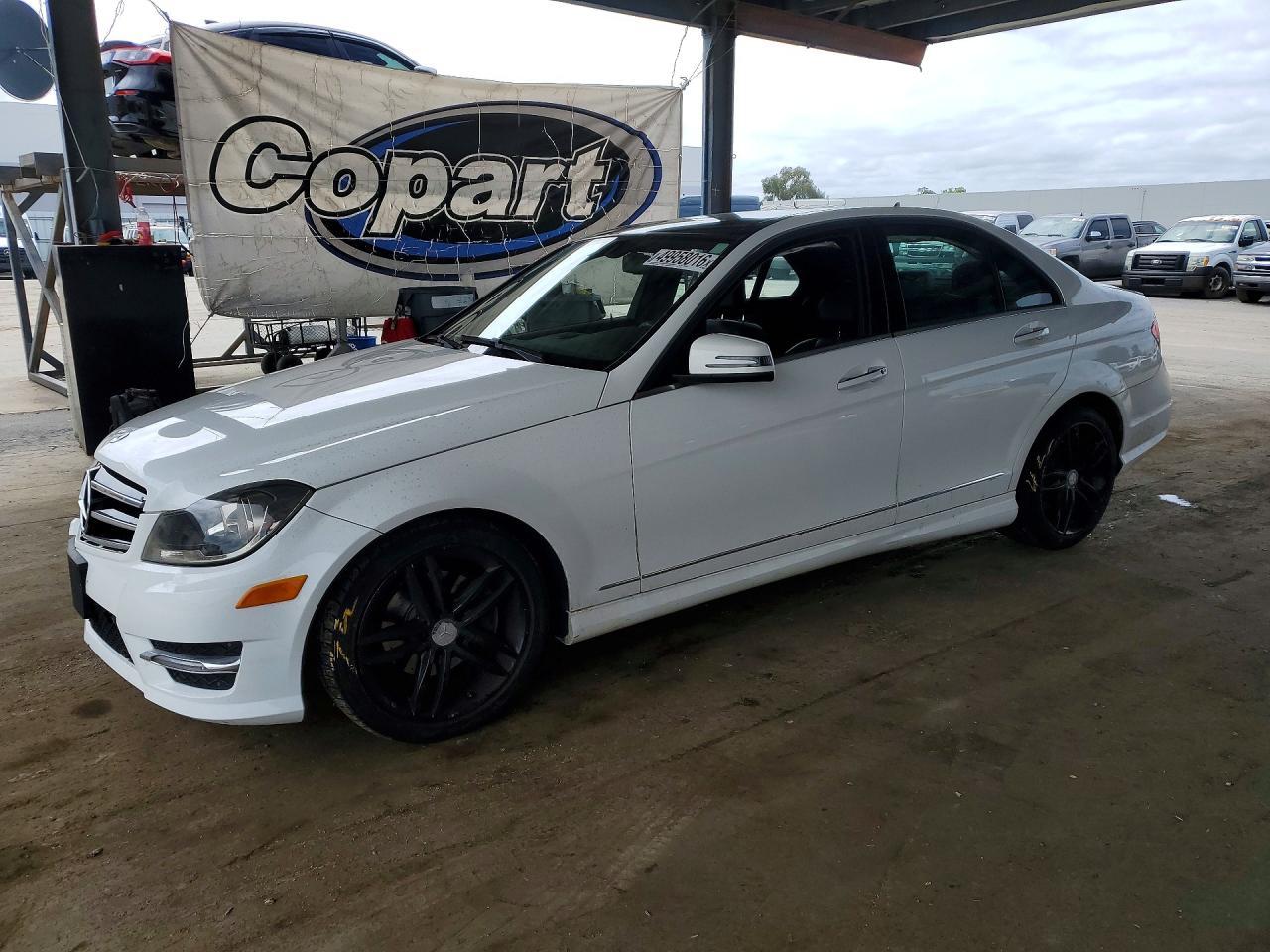 2014 Mercedes-Benz C 250