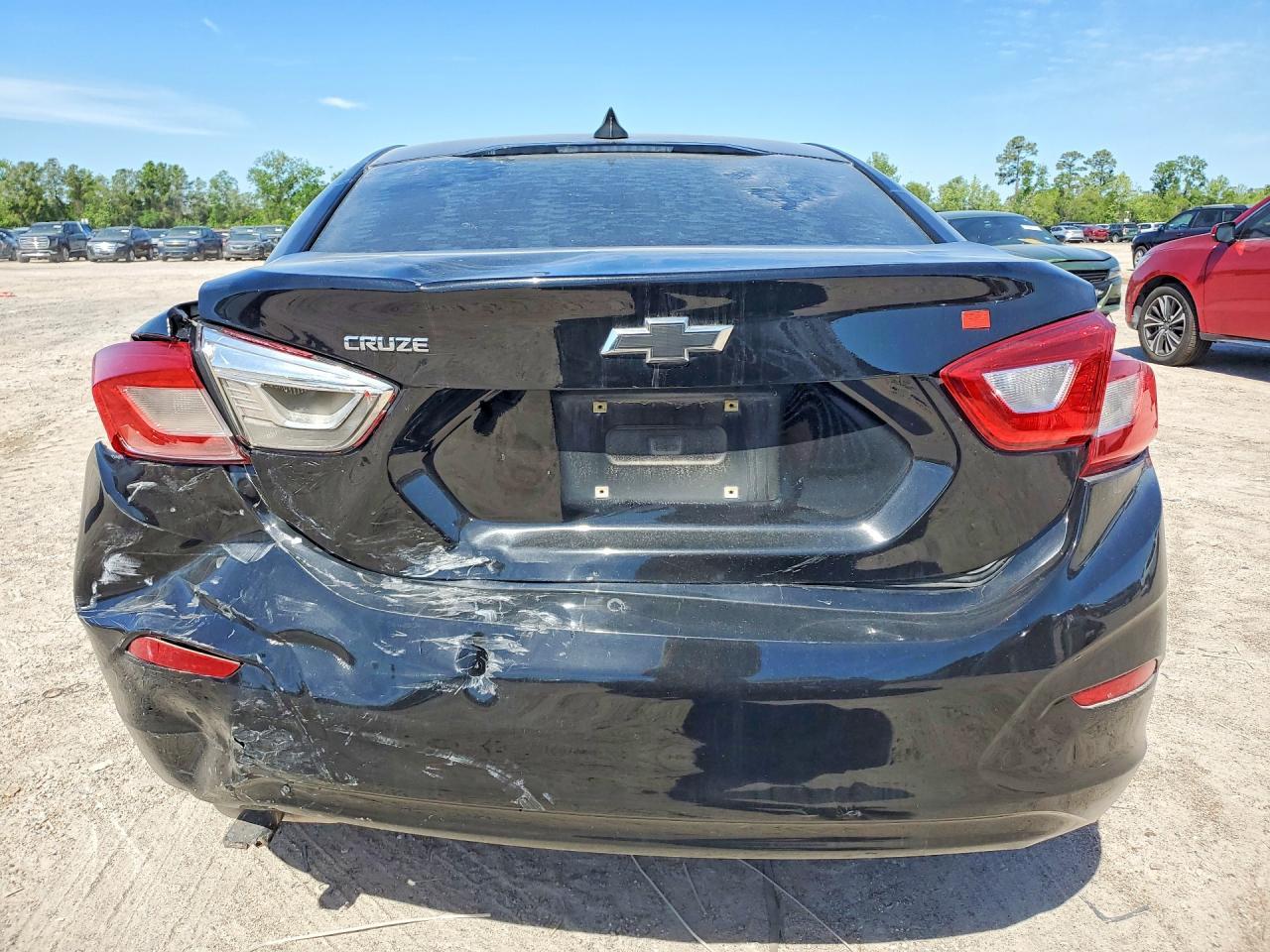 2019 Chevrolet Cruze Ls - Фото 6