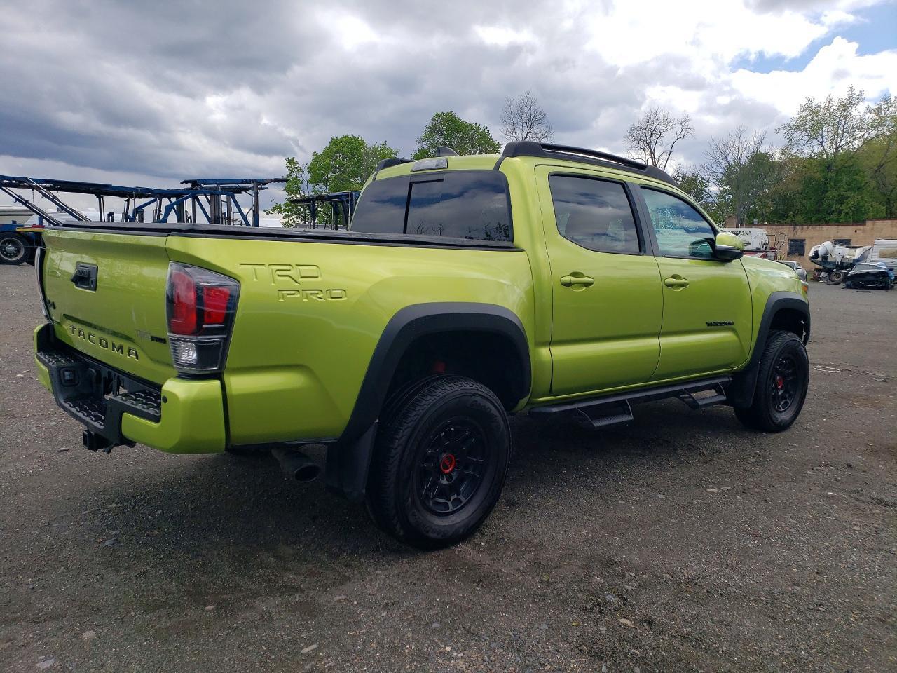 2022 Toyota Tacoma Double Cab - Image 3