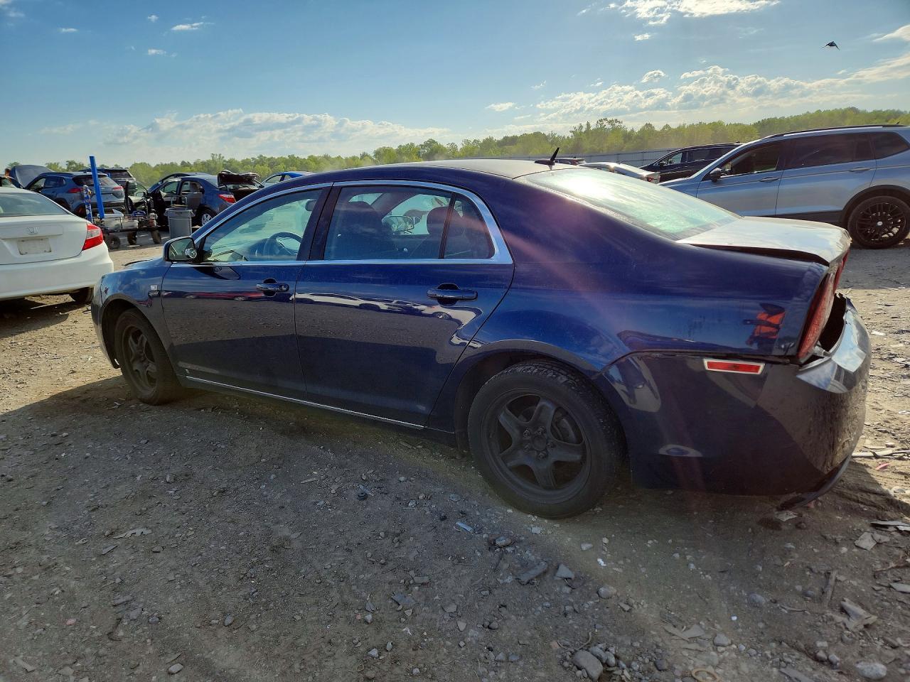 2008 Chevrolet Malibu 1Lt - Image 2