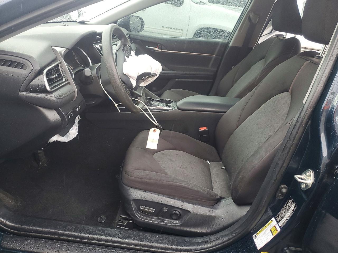 2019 Toyota Camry Hybrid Le - Фото 7