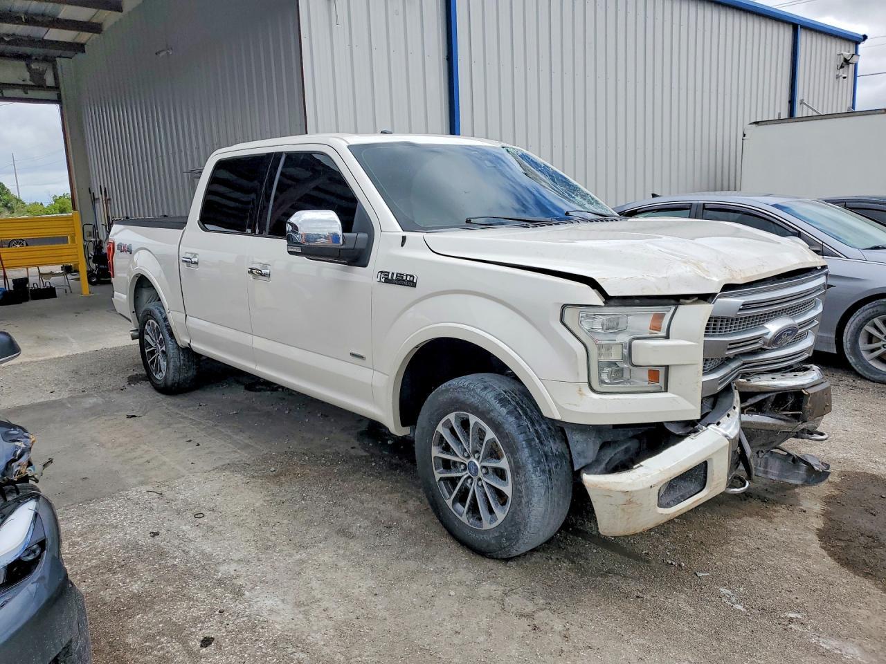 2015 Ford F150 Supercrew - Фото 4