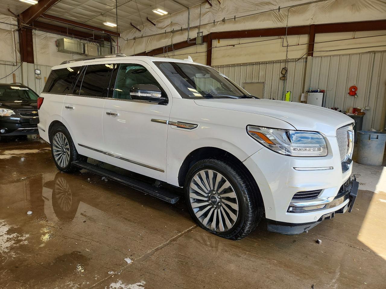2019 Lincoln Navigator Reserve - Image 4
