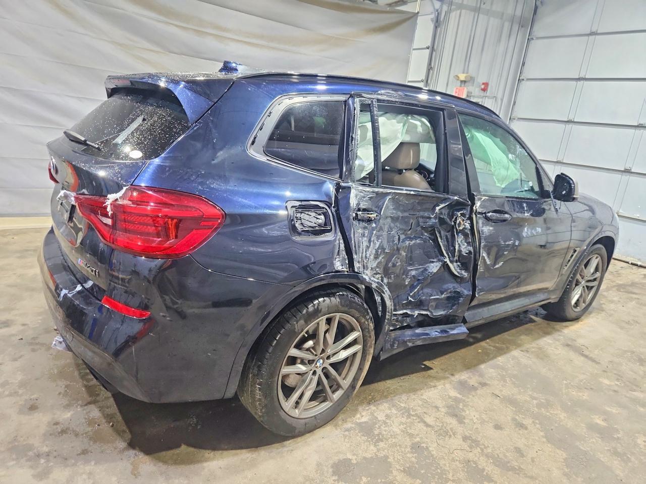 2020 BMW X3 xDrivem40I - Фото 3