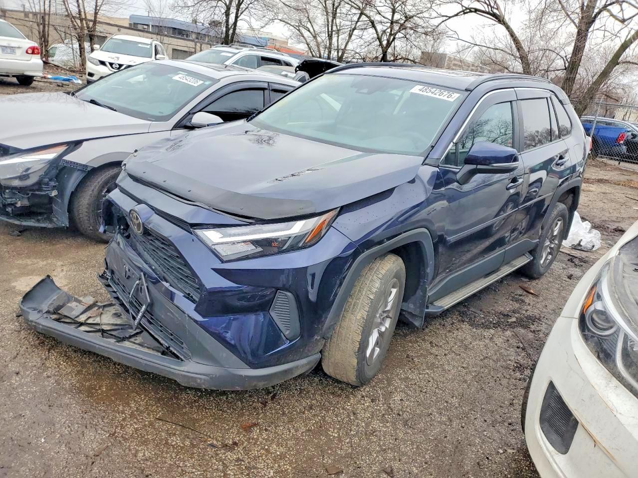 2022 Toyota Rav4 Xle - Image 2