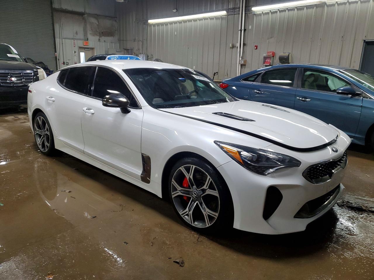 2020 Kia Stinger Gt - Image 4