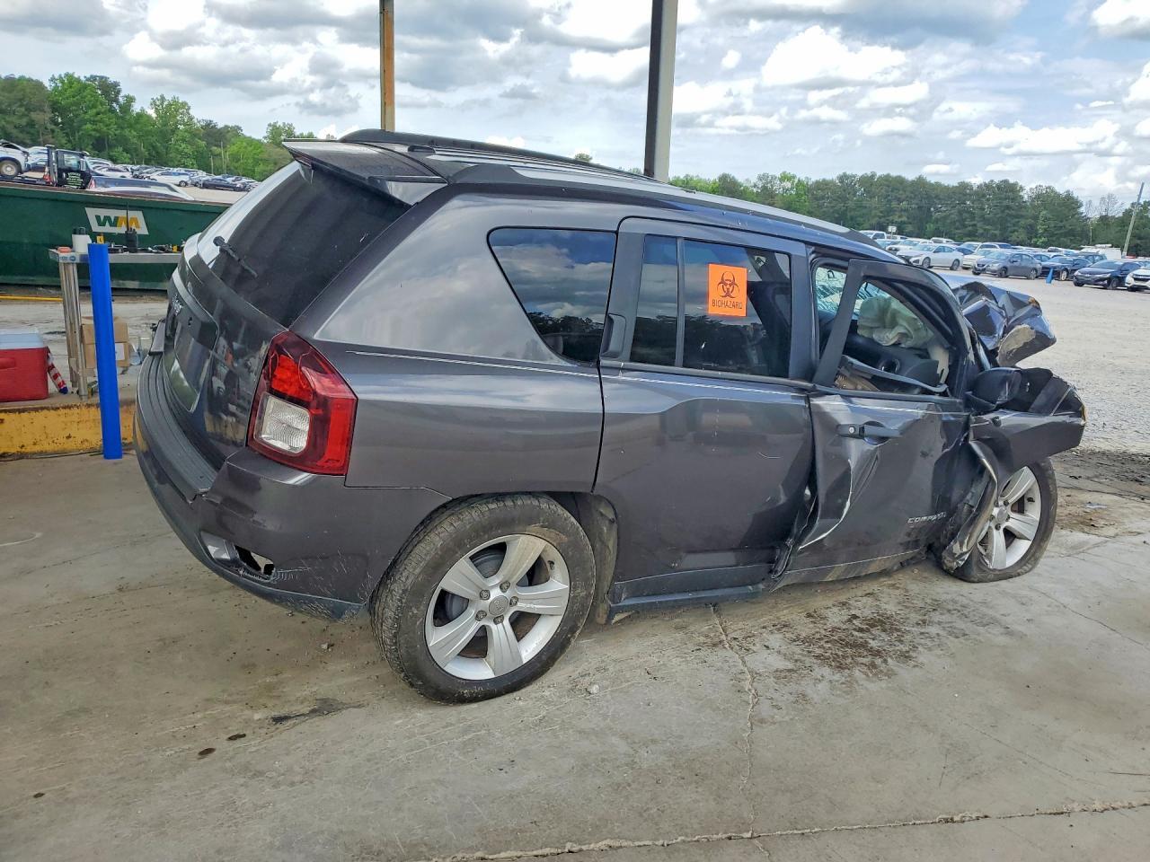 2016 Jeep Compass Sport - Фото 3