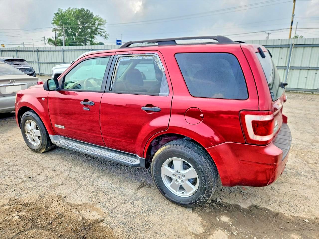 2008 Ford Escape Xlt - Фото 2