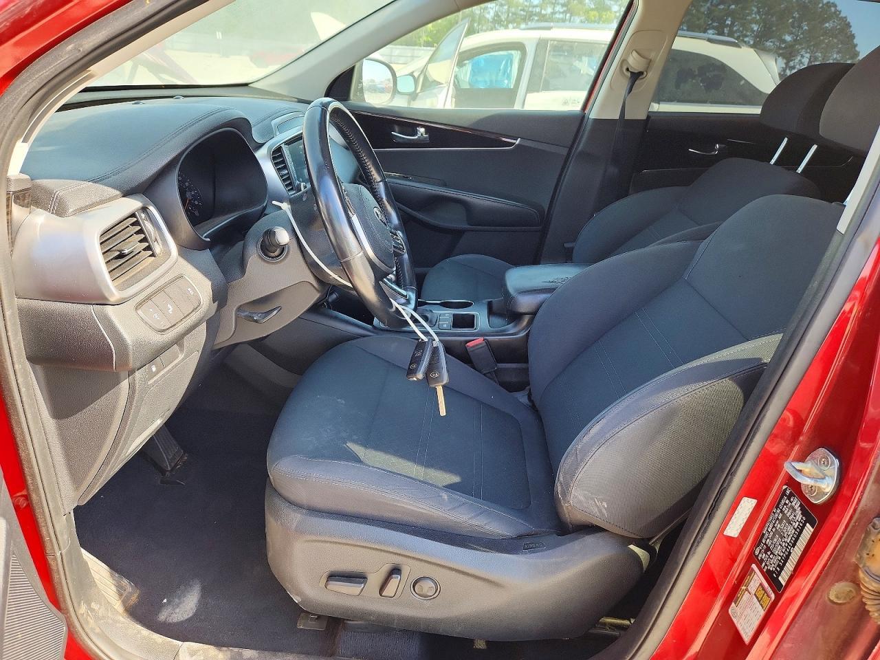 2019 Kia Sorento S V6 - Фото 7