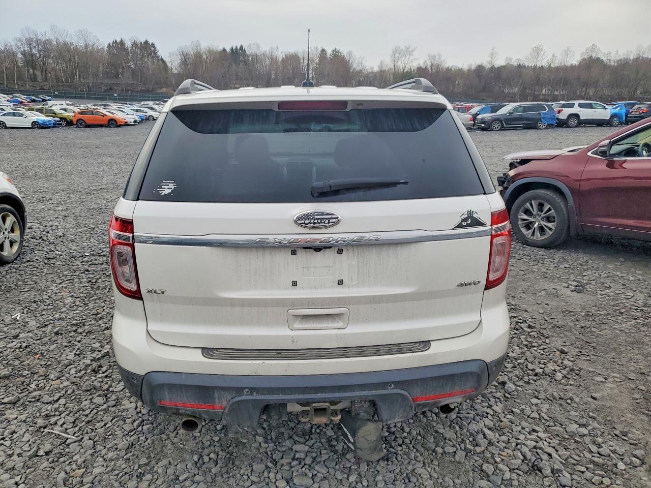 2014 Ford Explorer Xlt - Image 6