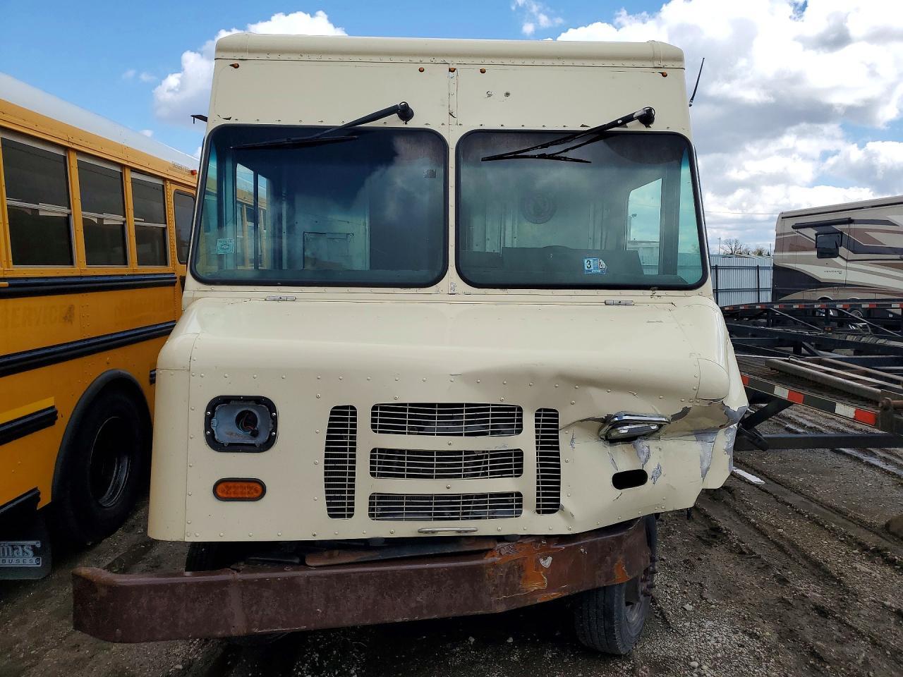 2019 Ford E450 Delivery Truck - Фото 5