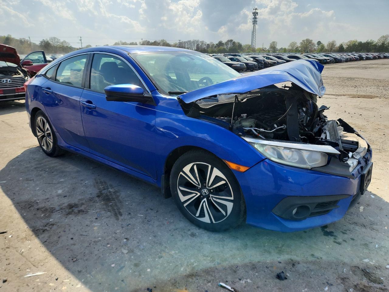 2017 Honda Civic Ex - Image 4