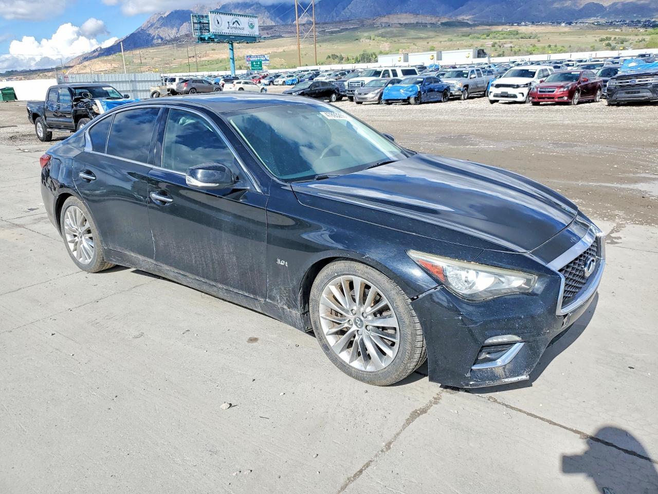 2018 Infiniti Q50 3.0T Luxe - Image 4