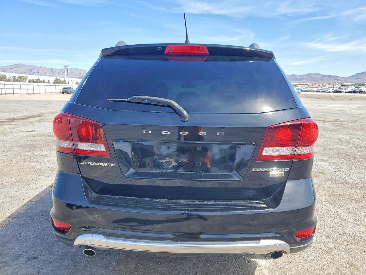 2018 Dodge Journey Crossroad - Фото 6