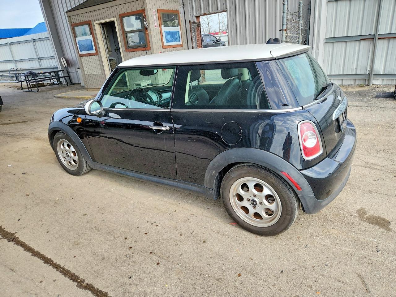 2012 Mini Cooper - Фото 2