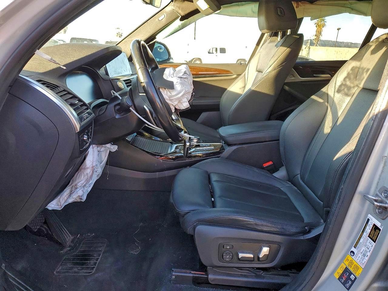 2021 BMW X3 xDrive30E - Image 7